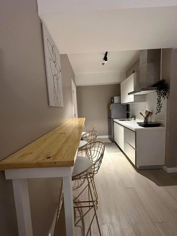 Azure Urban Resort Residence R&C - Paranaque Манила Экстерьер фото